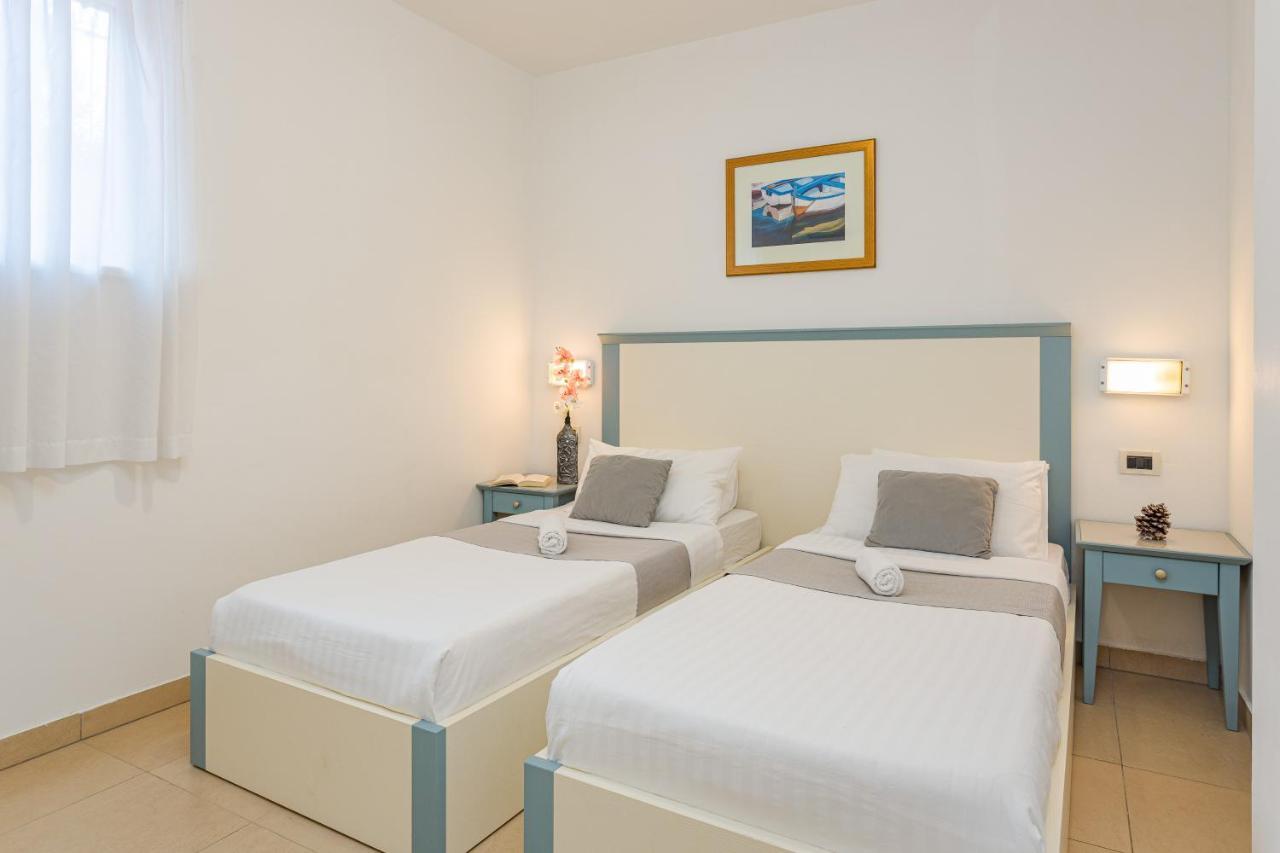 Residence Superior Del Mar 班约勒 外观 照片
