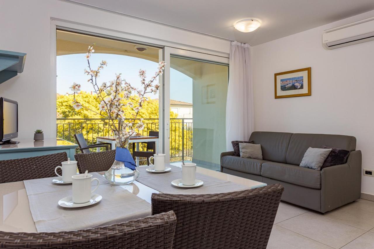 Residence Superior Del Mar 班约勒 外观 照片