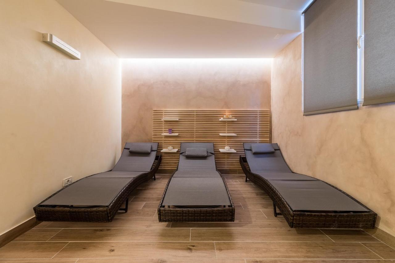 Residence Superior Del Mar 班约勒 外观 照片