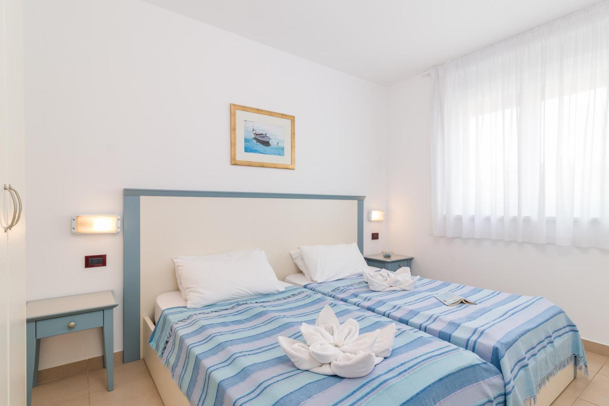 Residence Superior Del Mar 班约勒 外观 照片